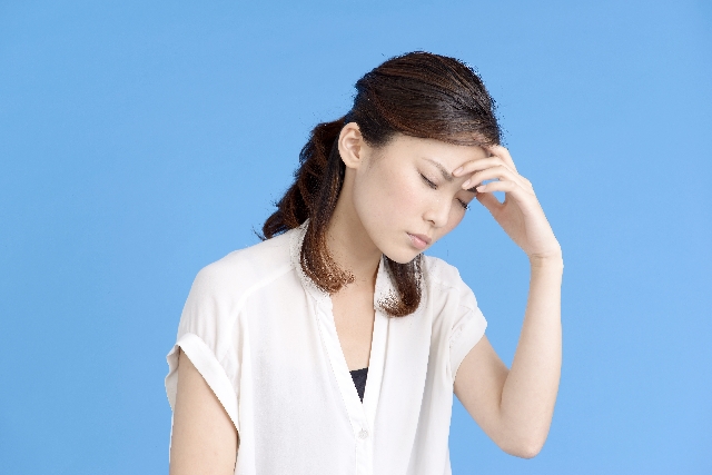 副鼻腔炎の頭痛に伴って肩こりや歯痛は何故おきる?いつまで続く?