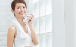 手や顔・頭あるいは全身の汗かきの症状は多汗症かも！治療法は？